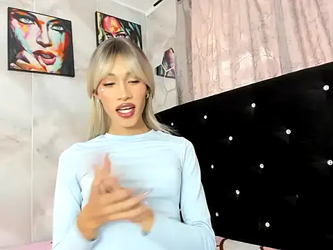 samara novice18 online show from 10/29/25, 08:41