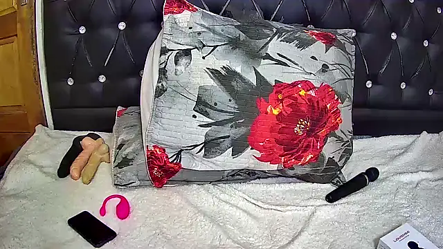 blueyXxX online show from 10/25/25, 12:10