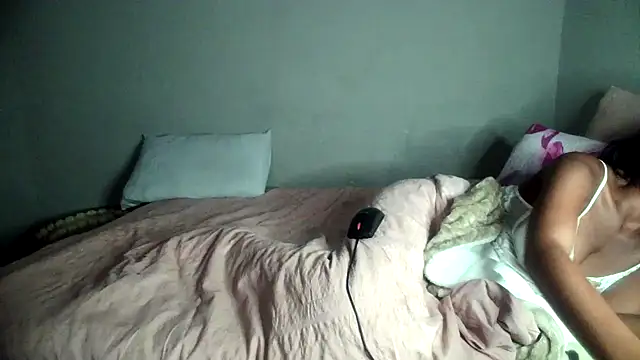 blueyXxX online show from 03/19/26, 04:01