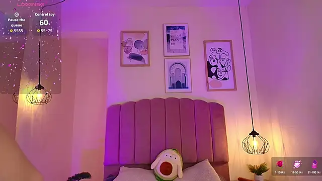 Isabelgh  online show from 09/09/25, 03:38