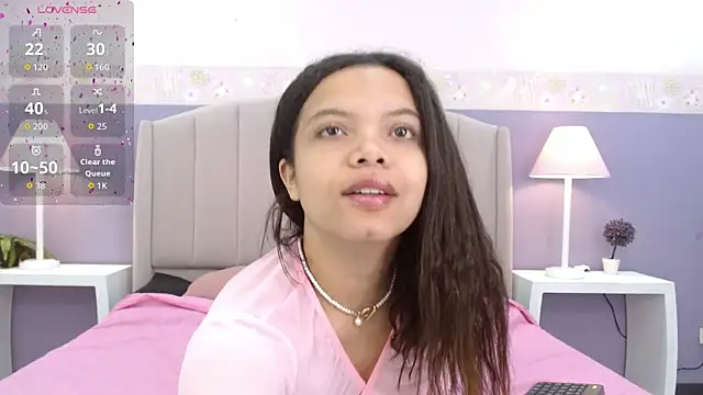 Isabelgh  online show from 06/24/26, 07:33