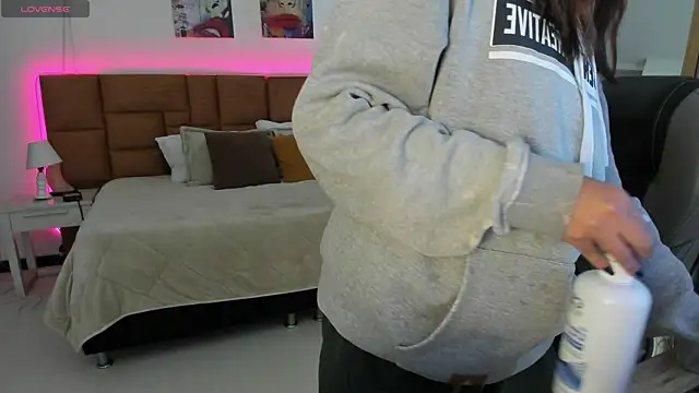 Catti Brie online show from 05/19/26, 11:50