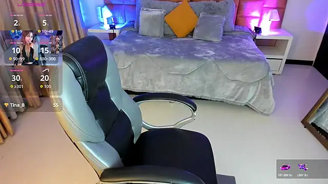 Snapshot of Catti_Brie chatting on 11/06/25, 11:58 Catti Brie online show from 11/06/25, 11:58