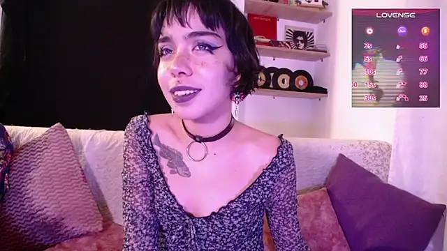 dark  nymph online show from 04/13/26, 05:22