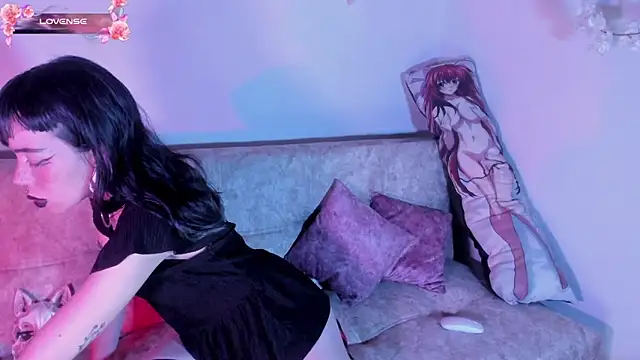 dark  nymph online show from 10/25/25, 09:48