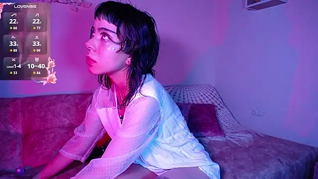 dark  nymph online show from 11/06/25, 12:20