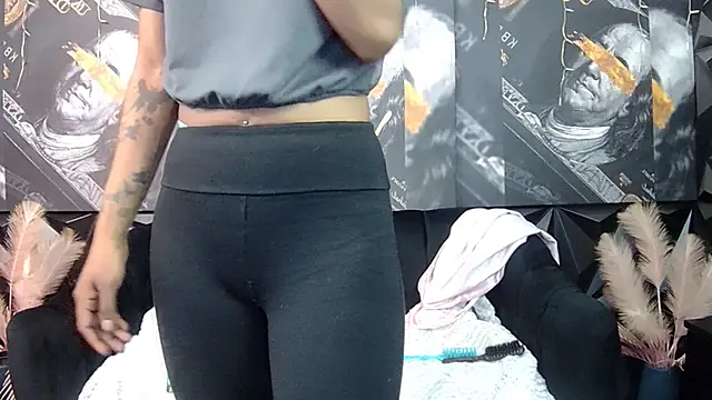 Lilmisbaddyxxx online show from 11/27/25, 05:02