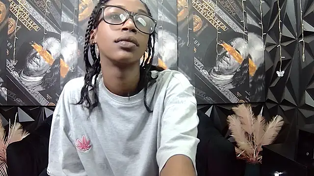 Lilmisbaddyxxx online show from 10/07/25, 05:36