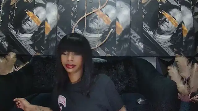 Lilmisbaddyxxx online show from 03/31/26, 04:09