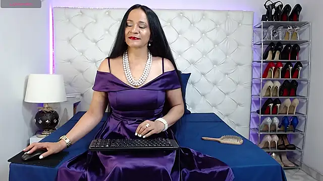 yury m2  online show from 11/26/25, 02:55