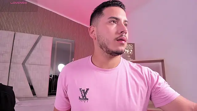 Axel grey  online show from 01/18/26, 12:08