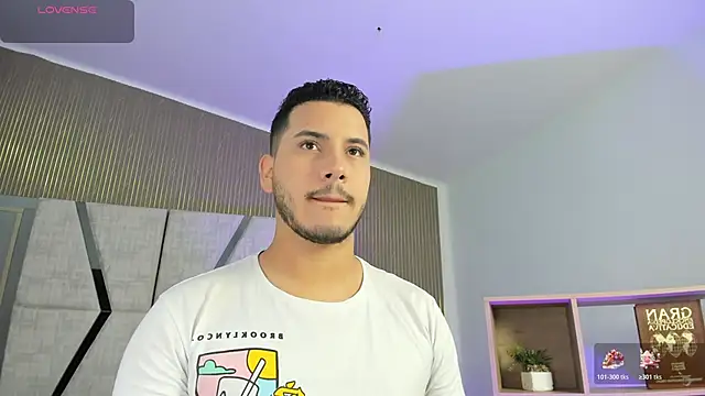 Axel grey  online show from 02/03/26, 12:21