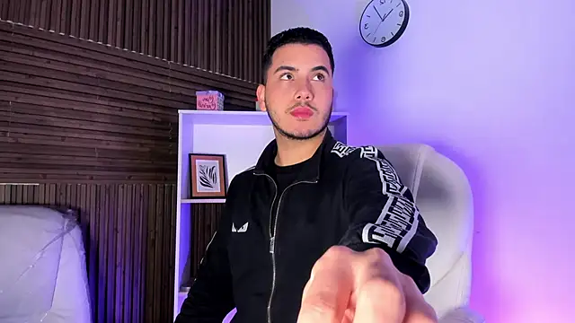 Axel grey  online show from 12/05/25, 12:26