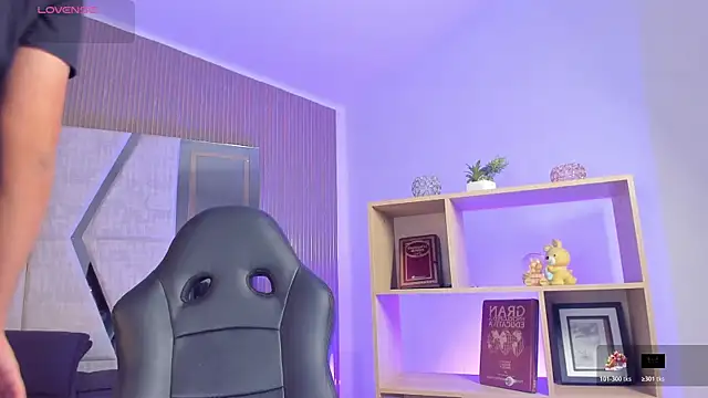 Axel grey  online show from 04/02/26, 12:45