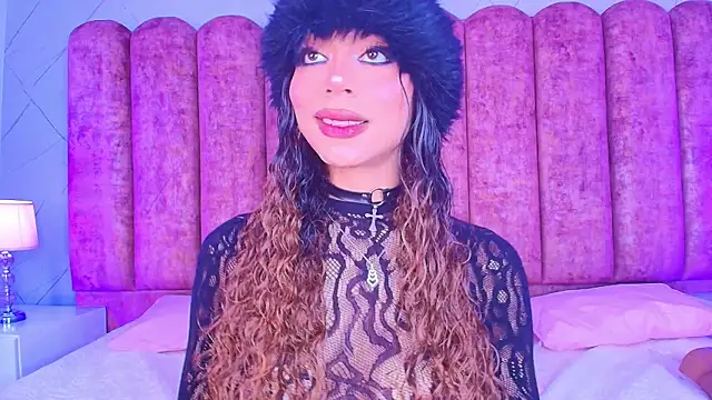 Zahara1 online show from 04/10/26, 03:35