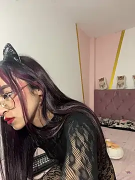  Amatista Fire online show from 02/25/26, 01:33