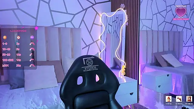 CYRUS TAY online show from 03/28/26, 12:06