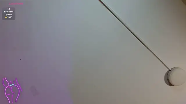 CYRUS TAY online show from 06/04/26, 12:43