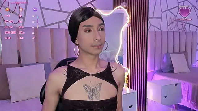 CYRUS TAY online show from 04/05/26, 11:39