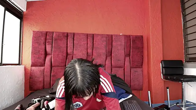 LilithVibe  online show from 12/18/25, 05:39