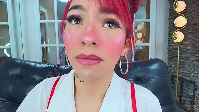 miss   abigail online show from 11/07/25, 11:15