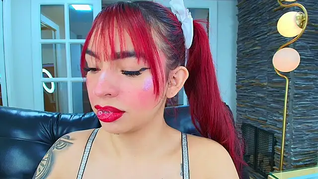 miss   abigail online show from 11/13/25, 11:03