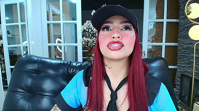 miss   abigail online show from 10/28/25, 02:34