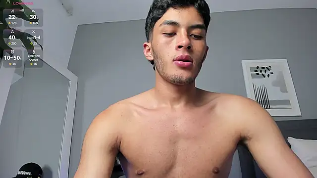 Snapshot of Tylerffoxx chatting on 02/05/26, 08:26 Tylerffoxx online show from 02/05/26, 08:26