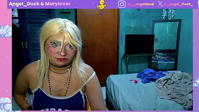 Snapshot of Angel_Duck chatting on 06/07/26, 10:37 Angel Duck online show from 06/07/26, 10:37