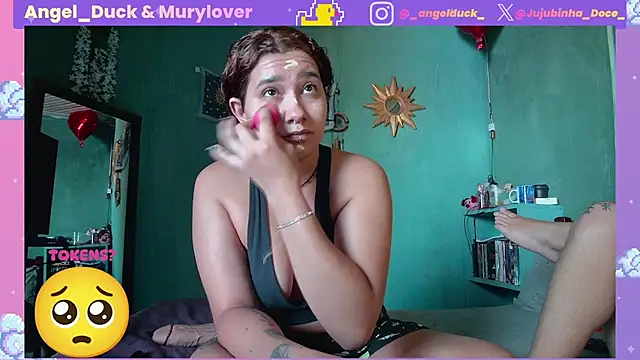 Angel Duck online show from 04/14/26, 06:02