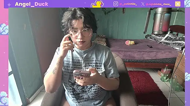 Angel Duck online show from 02/25/26, 06:19