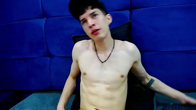 Jheampiiero online show from 09/27/25, 02:01