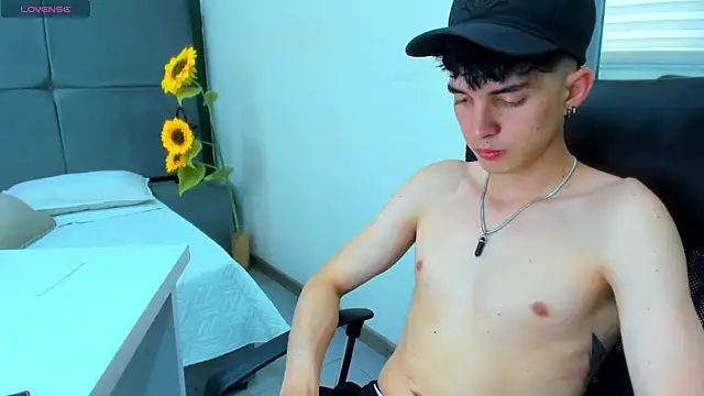 Jheampiiero online show from 04/11/26, 07:28