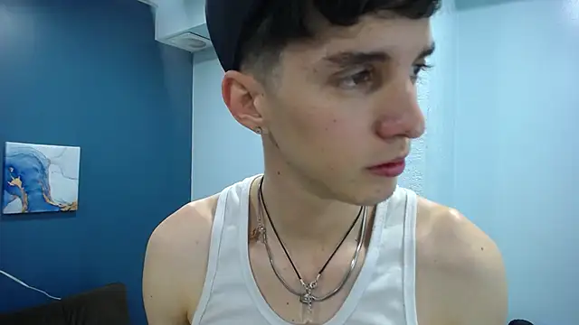 Jheampiiero online show from 11/15/25, 02:10