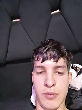 Jheampiiero online show from 02/04/26, 08:37