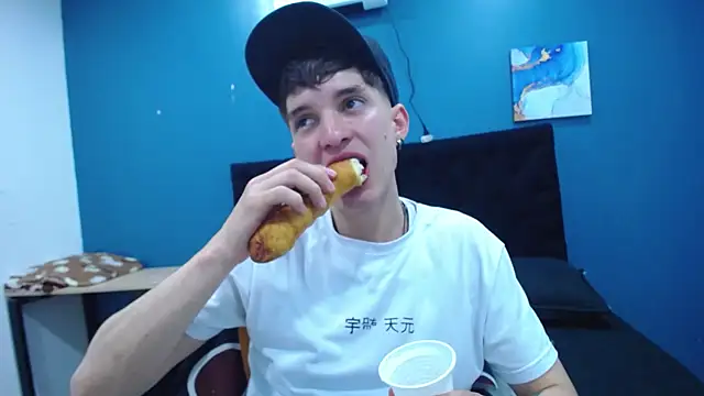 Jheampiiero online show from 11/08/25, 01:58