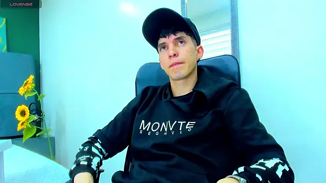 Jheampiiero online show from 04/20/26, 09:05