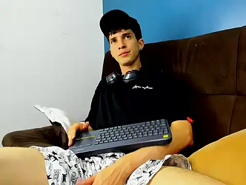 Jheampiiero online show from 01/31/26, 08:29