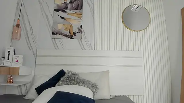 Kloeh Star online show from 12/18/25, 09:07