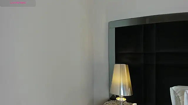 CarolineLee  online show from 02/18/26, 10:39