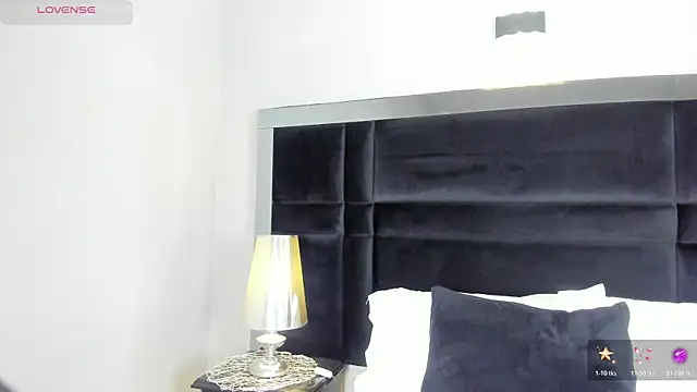 CarolineLee  online show from 03/31/26, 10:34