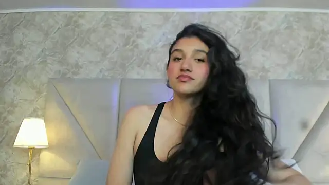 ValentiinaCruz online show from 09/25/25, 10:05