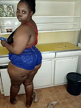 BootyGoddess23 online show from 09/24/25, 08:04