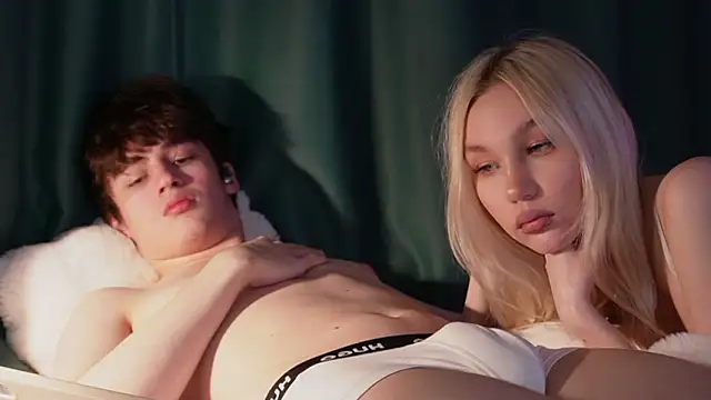 cuteleraay online show from 03/09/26, 10:35