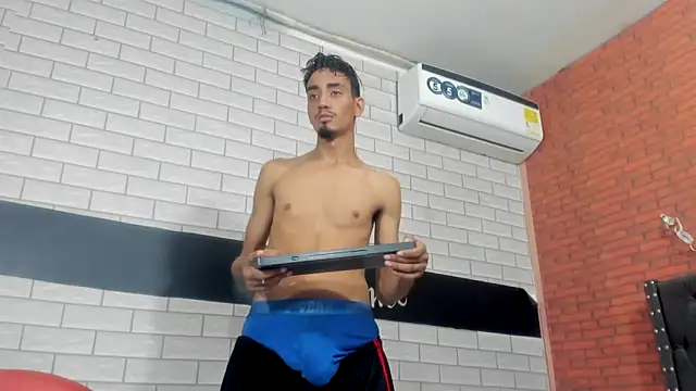 Sexvergon 26 online show from 10/12/25, 08:21