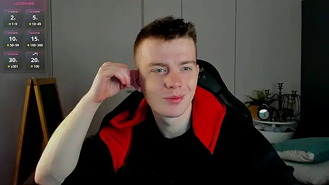 Happydeimos online show from 11/17/25, 10:14