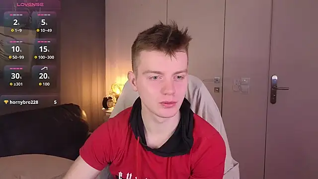 Happydeimos online show from 04/15/26, 08:53