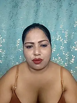 hornypriya696 online show from 10/24/25, 06:07