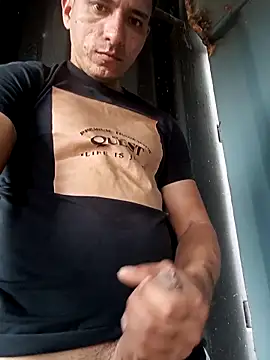 turcosexoactivo online show from 04/15/26, 05:39
