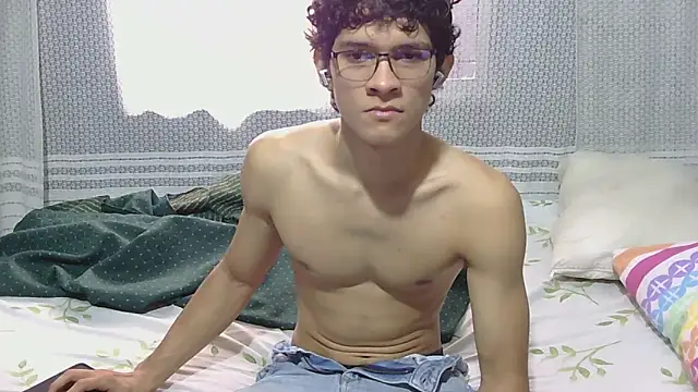 Samuel Hills II online show from 03/05/26, 01:40